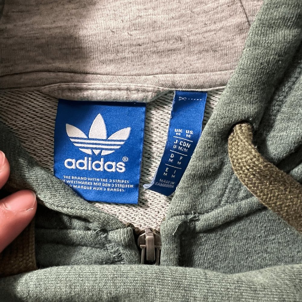 Adidas sweater - Picture 2 of 2